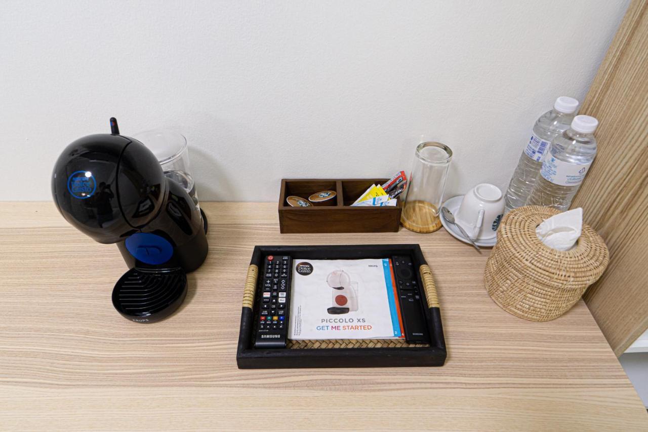 Canal View Lo-Ha Guest House, Contactless Check-In Bangkok Dış mekan fotoğraf